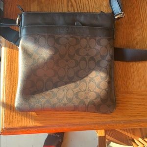 Men’s Coach messenger bag